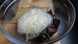 Steamed glass noodle and steamed wood ear fungus